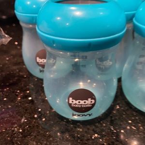 6 Joovy Boob bottles
